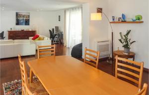 Beautiful home in Sussargues with Private swimming pool, Outdoor swimming pool and Swimming pool