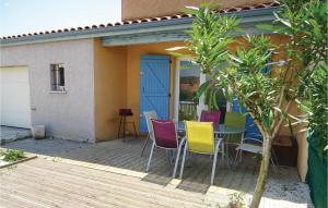 Beautiful home in Torreilles - Plage with 2 Bedrooms, WiFi and Outdoor swimming pool