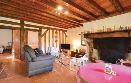 Beautiful home in Vert with 2 Bedrooms and WiFi
