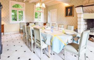 Beautiful home in Vieux Bourg with 5 Bedrooms and WiFi