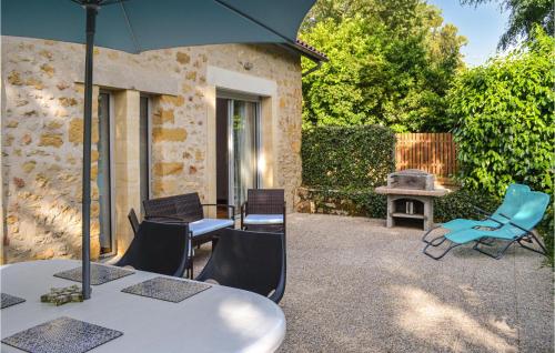 Beautiful home in Vitrac with WiFi and 2 Bedrooms