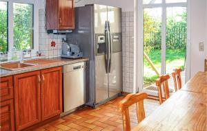 Beautiful home in Woldegk with 4 Bedrooms and Internet