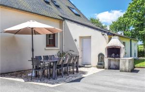 Beautiful home in Yvias with Sauna, WiFi and Indoor swimming pool
