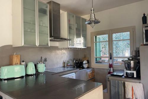 Beautiful house 50 meters from the sea