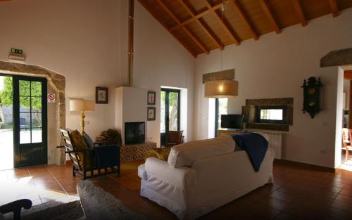 Beautiful house and garden at Serra da Estrela, perfect for groups and families