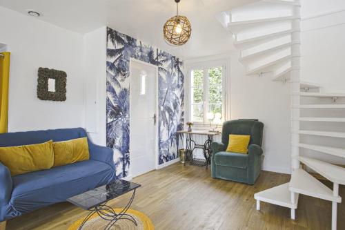 Beautiful house with a large yard at the heart of Hendaye - Welkeys