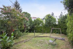 Beautiful house with a large yard at the heart of Hendaye - Welkeys