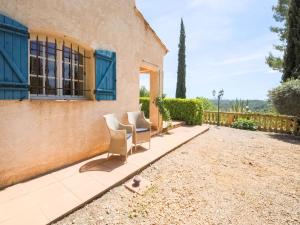 Beautiful Villa with Swimming Pool in Baderna