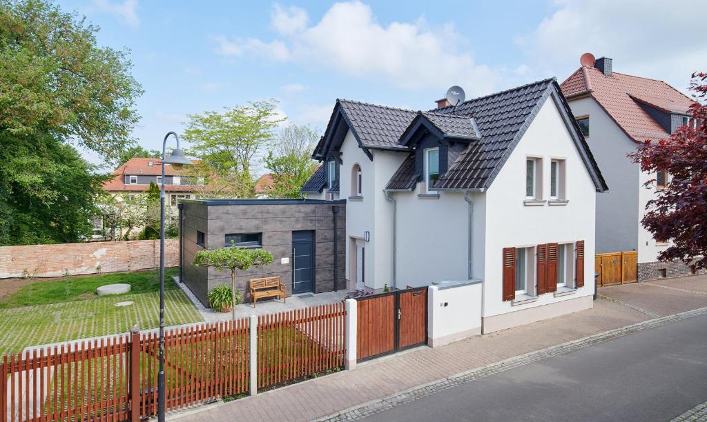 Maison de vacances Bei Meyers im Leipziger Neuseenland Kirchgasse 5 04564 Böhlen