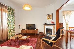 Beija-Flor House