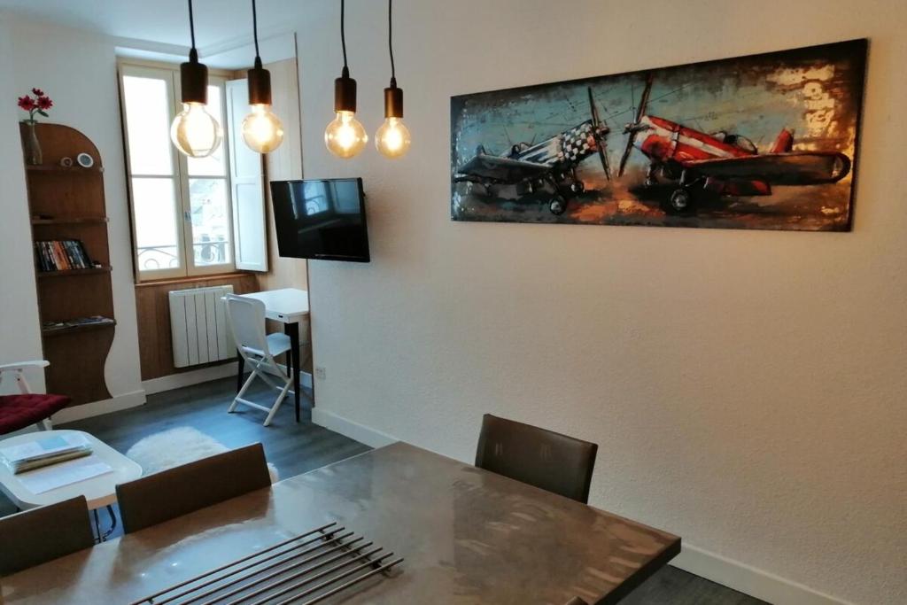 Bel appartement 6 personnes centre ville cauterets dans bellle residence 1 Boulevard Latapie Flurin, 65110 Cauterets