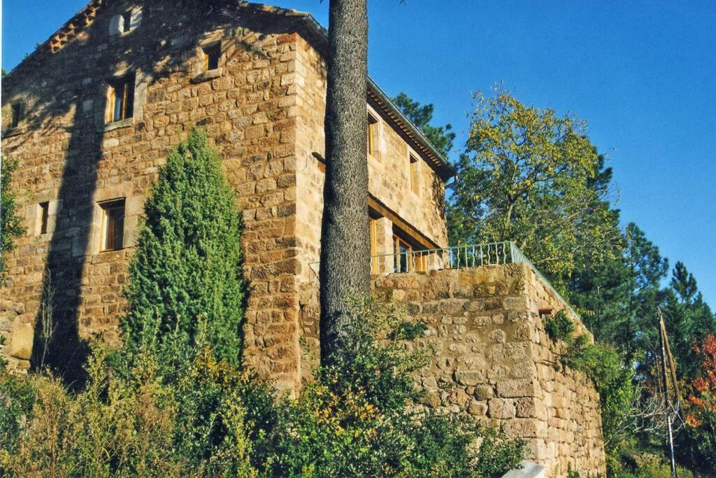 Belle et grande maison ardèchoise Rousselonge, 07230 Payzac