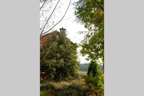 Belle et grande maison ardèchoise