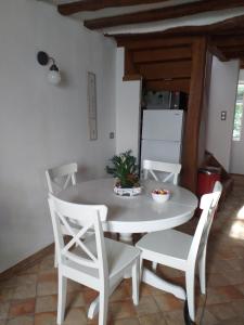 Belle Maison au coeur de Recloses