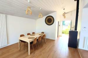 Belle maison avec JARDIN -TERRASSE- PISCINE PRIVEE