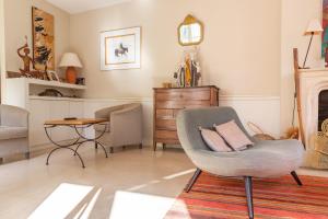 Belle maison contemporaine avec piscine