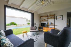 Belle maison pour un sejour a 10 personnes au coeur de l'ile de Re