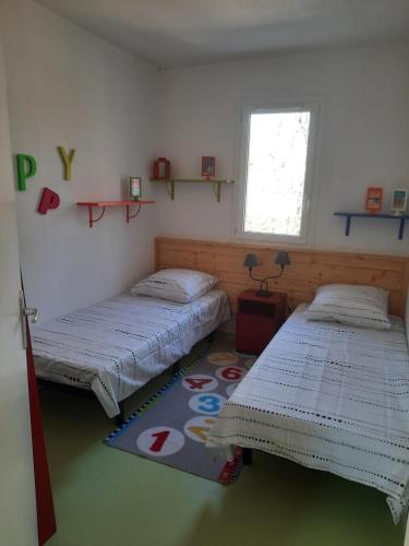 Belle maisonnette dans résidence avec piscine