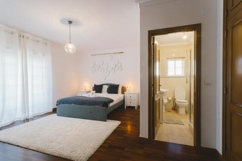 Best Houses 72 - Maison Orange