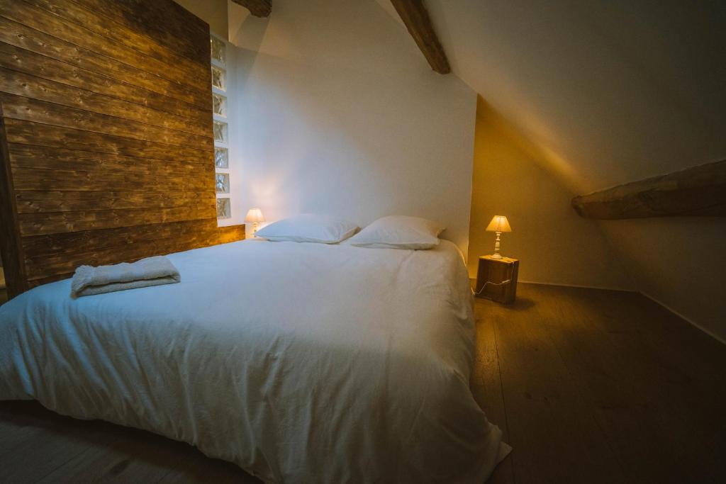 Bleausard’s Guest House, cozy place next to river 3 Rue Carl Larsson, 77880 Grez-sur-Loing