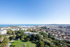 BNB RENTING breathtaking view 2 bedroom apartment in Antibes !