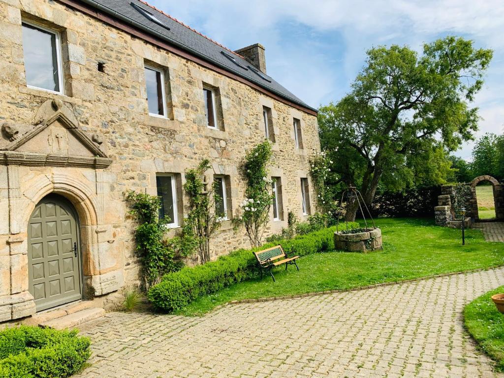 Bonnes Routes - 4 star gite in the Perigord Vert 24450 La Coquille
