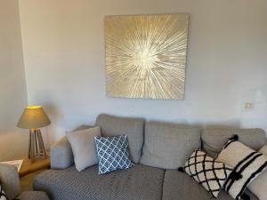 Boutique Villa with Shared Pool, Air Con, WiFi, TV