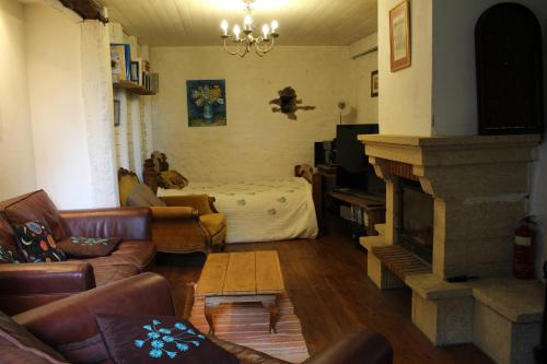 Bras D’Or Rural Gite cottage by farms & lakes.