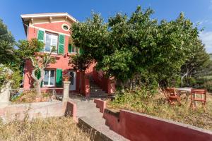 Breathtaking view house with large garden - Dodo et Tartine