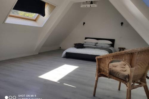 brelevenez 18 rue crec h quellien