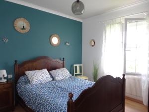 Breton cottage near Armorique Natural Park, Guerlesquin