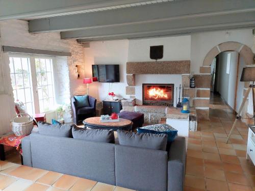Breton Granite stone house near the sea, Ploudalmézeau-Portsall