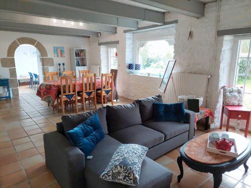 Breton Granite stone house near the sea, Ploudalmézeau-Portsall