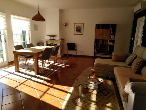 BRIGHT AMBIENCE by Stay in Alentejo