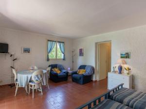 Bright Home in Carg se Corse du Sud with Barbecue