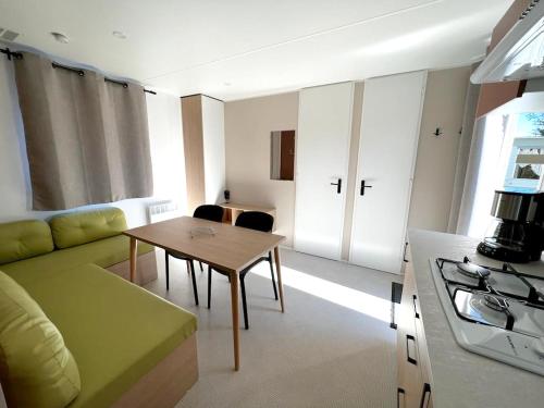 Bungalow de 2 chambres avec jardin clos a Corsavy