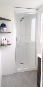 Bungalow de 2 chambres avec piscine partagee jardin clos et wifi a Onzain