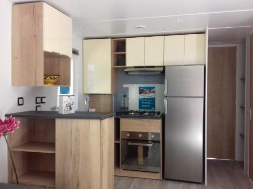 Bungalow de 3 chambres avec piscine partagee et jardin amenage a Onzain