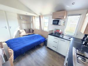 Bungalow de 3 chambres avec piscine partagee jardin et wifi a Saint Jean de Monts a 3 km de la plage