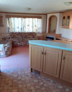 Bungalow de 3 chambres avec vue sur la mer et jardin clos a Reville