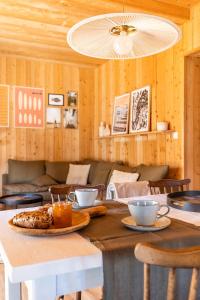 Cabane typique coeur Piraillan 8 personnes
