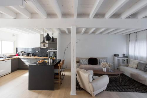 CALYPSO beautiful city house in quiet area close to center