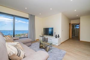 Canhas Residence II by Madeira Sun Travel
