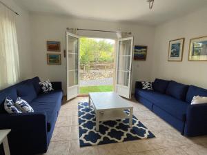 Maison de vacances Captivating 2-Bed, 1 bath Cottage, Private Garden & Shared Pool in Sauve 14 Chemin Puits de Cours 30610 Sauve Languedoc-Roussillon