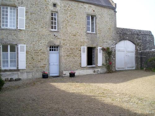 Captivating 5-Bed House in Fontenay-sur-Mer