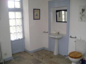 Captivating 5-Bed House in Fontenay-sur-Mer