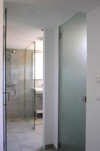Casa Amarela by Portucasa