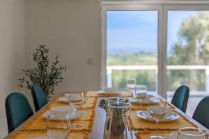 Casa Amarela - Countryside Villa by LovelyStay