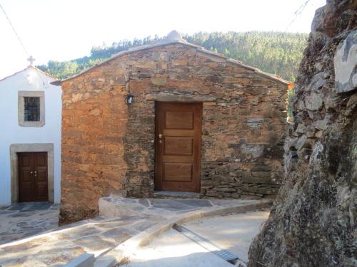 Casa Capela - Casas do Sinhel