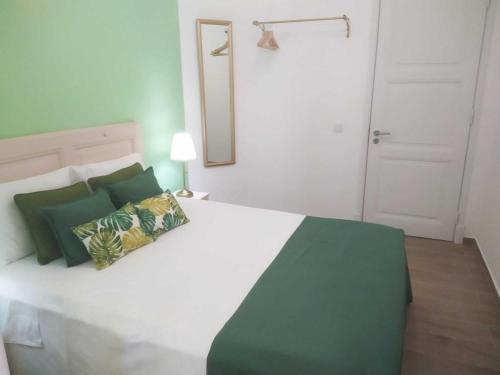Casa com piscina e terraco em Faro - MyStay